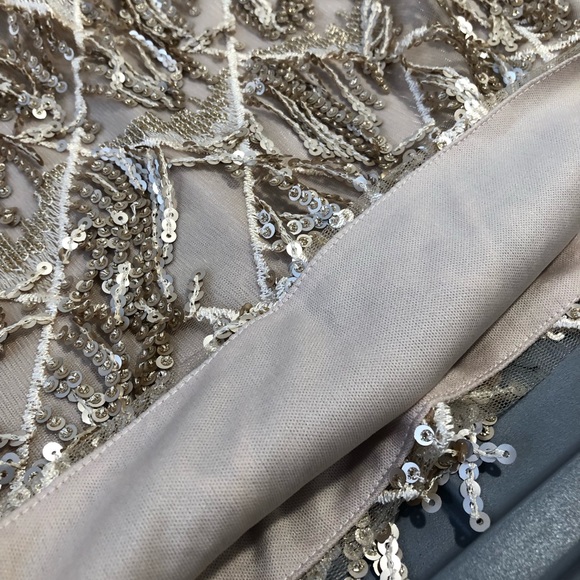 ❌SOLD OUT❌Sequin Tassel Top With Gold Chain Straps - Picture 5 of 5